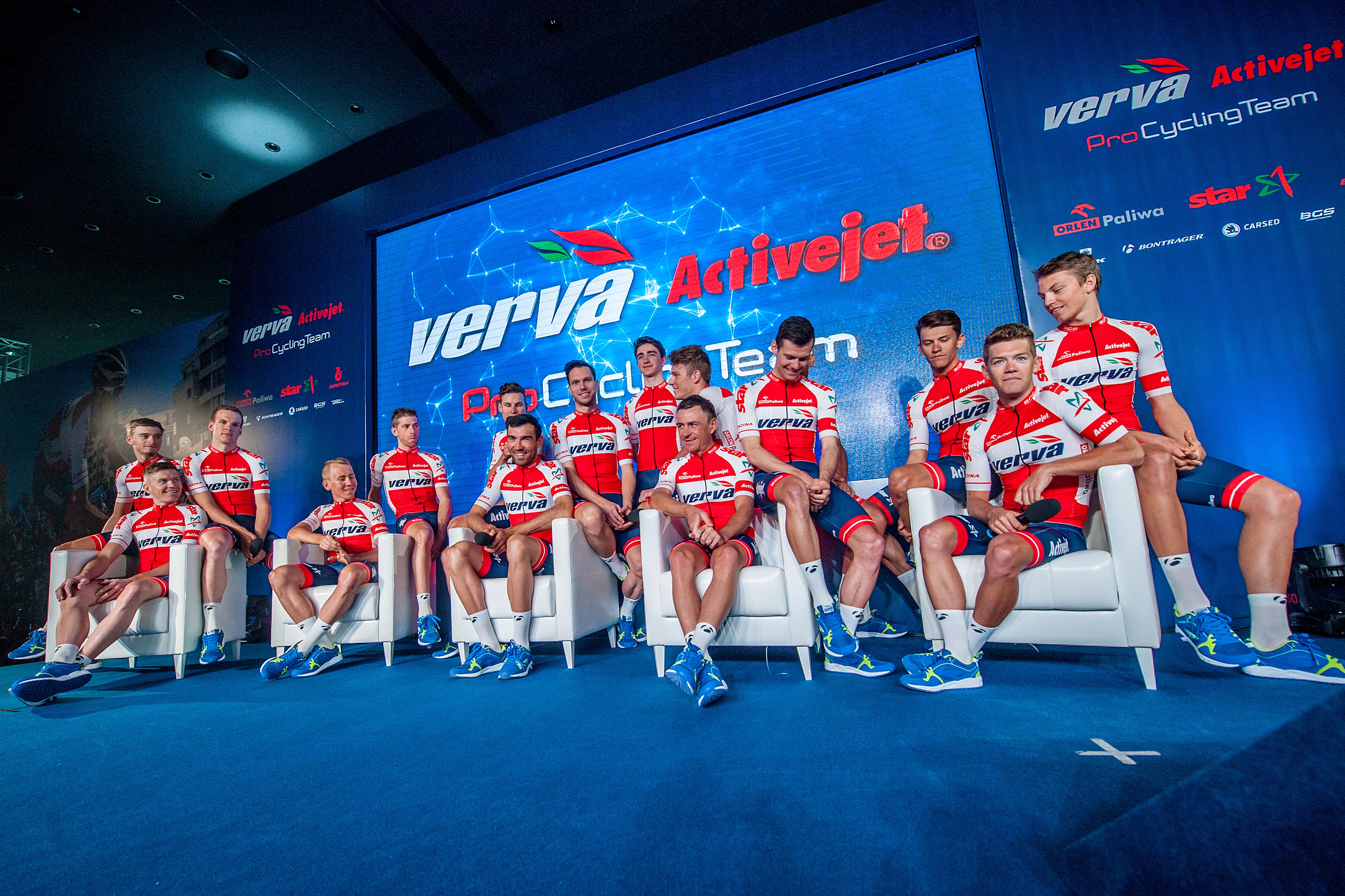 Verva Activejet Pro Cycling Team_1.jpg