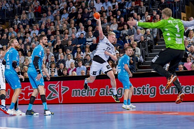 star Tankstellen_THW Kiel Vertragsverlaengerung_Patrick Wiencek ©ORLEN Deutschland.JPG